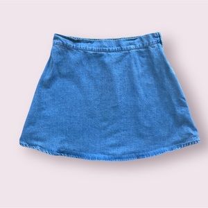 Wishlist jeans denim skirt. Size medium.